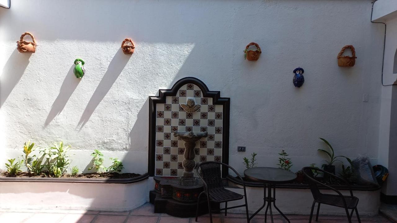 Hospedaje El Viajero Antigua Ll Bagian luar foto